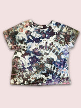 Load image into Gallery viewer, Black &amp; Blue Yoga pants &amp; shirts