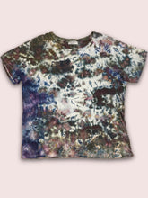 Load image into Gallery viewer, Black &amp; Blue Yoga pants &amp; shirts