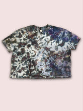 Load image into Gallery viewer, Black &amp; Blue Yoga pants &amp; shirts