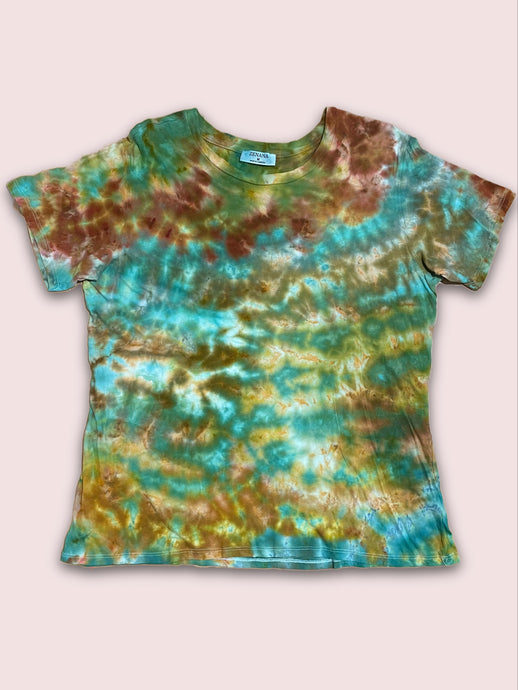 Medium Women’s Shirts