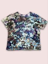 Load image into Gallery viewer, Black &amp; Blue Yoga pants &amp; shirts
