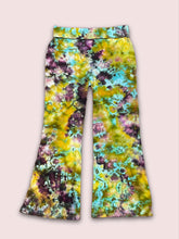 Load image into Gallery viewer, Green Apple &amp; Cherry Yoga Pants &amp; Shirts