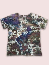 Load image into Gallery viewer, Black &amp; Blue Yoga pants &amp; shirts