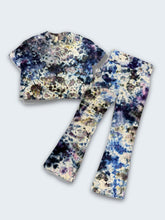 Load image into Gallery viewer, Glacier Yoga Pants &amp; Shirts